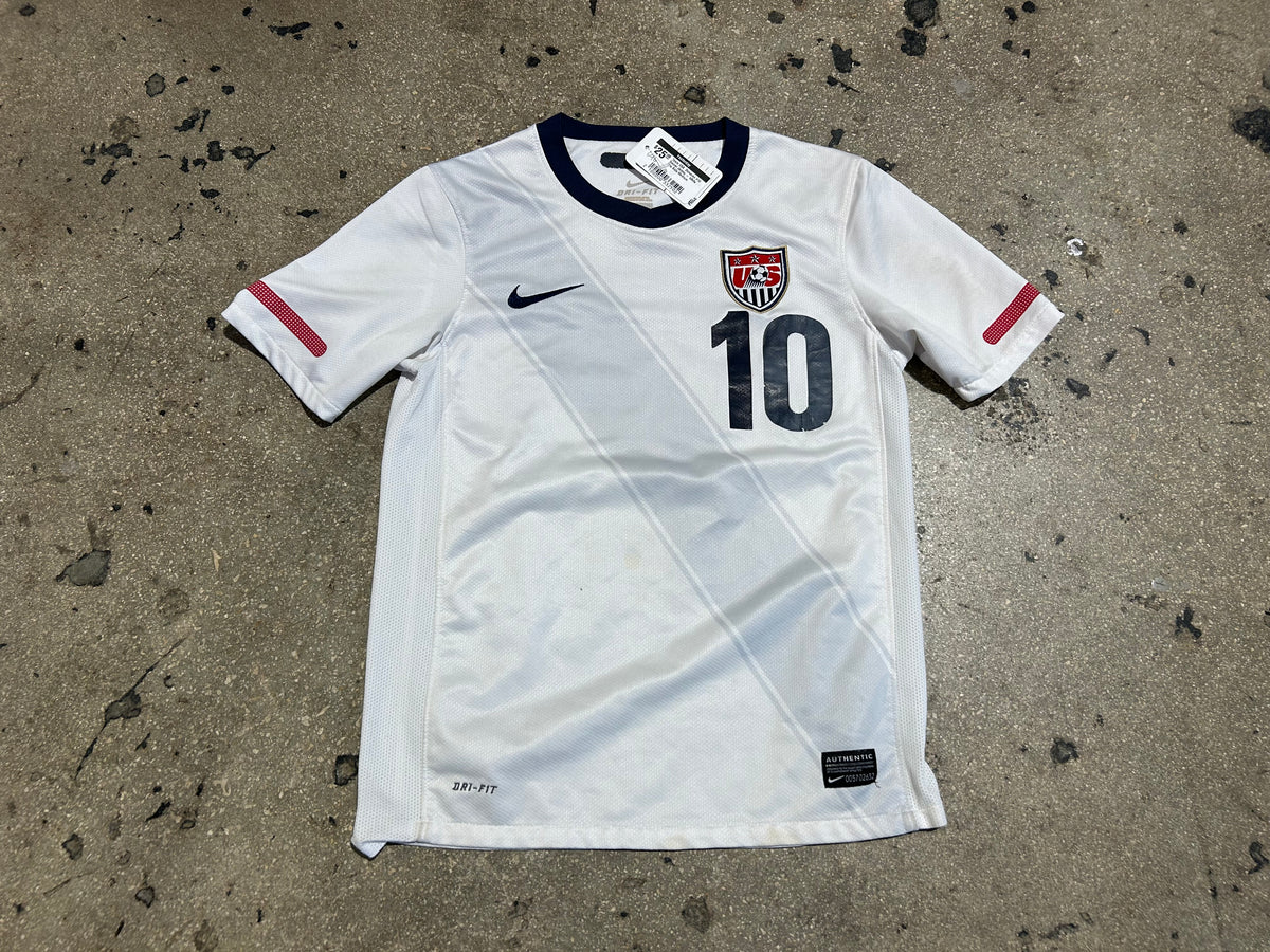 Team USA  Donavan #10 Soccer Jersey - White Size Kids Medium