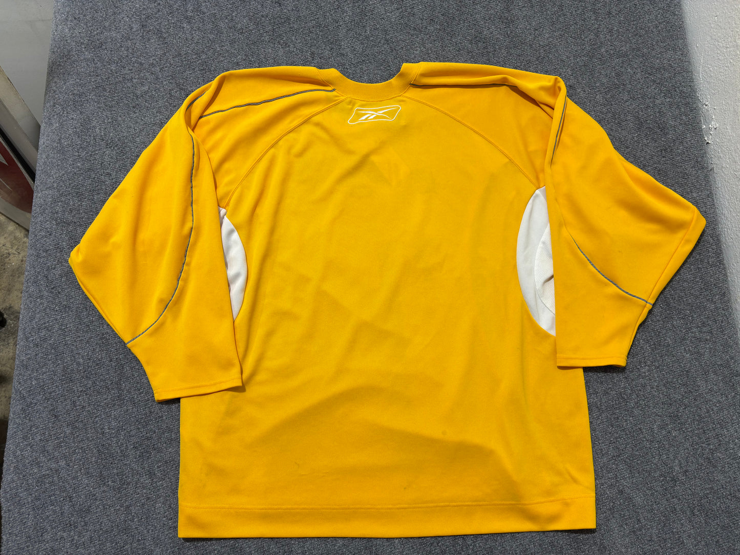 Florida Panthers Hockey Jersey - Yellow Size XXL
