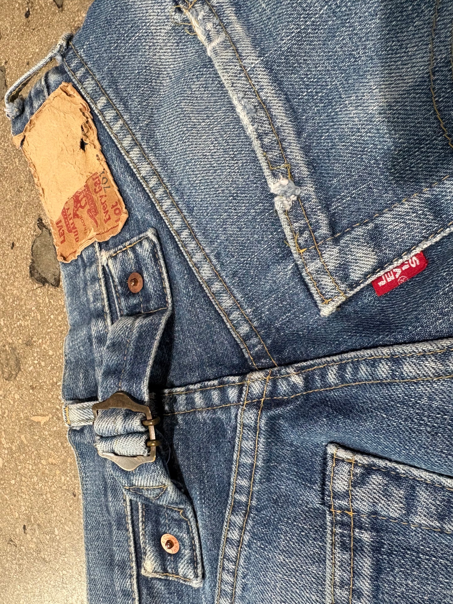 90s Levis 701xx Selvedge Denim Jeans - Blue Size 26 x 31