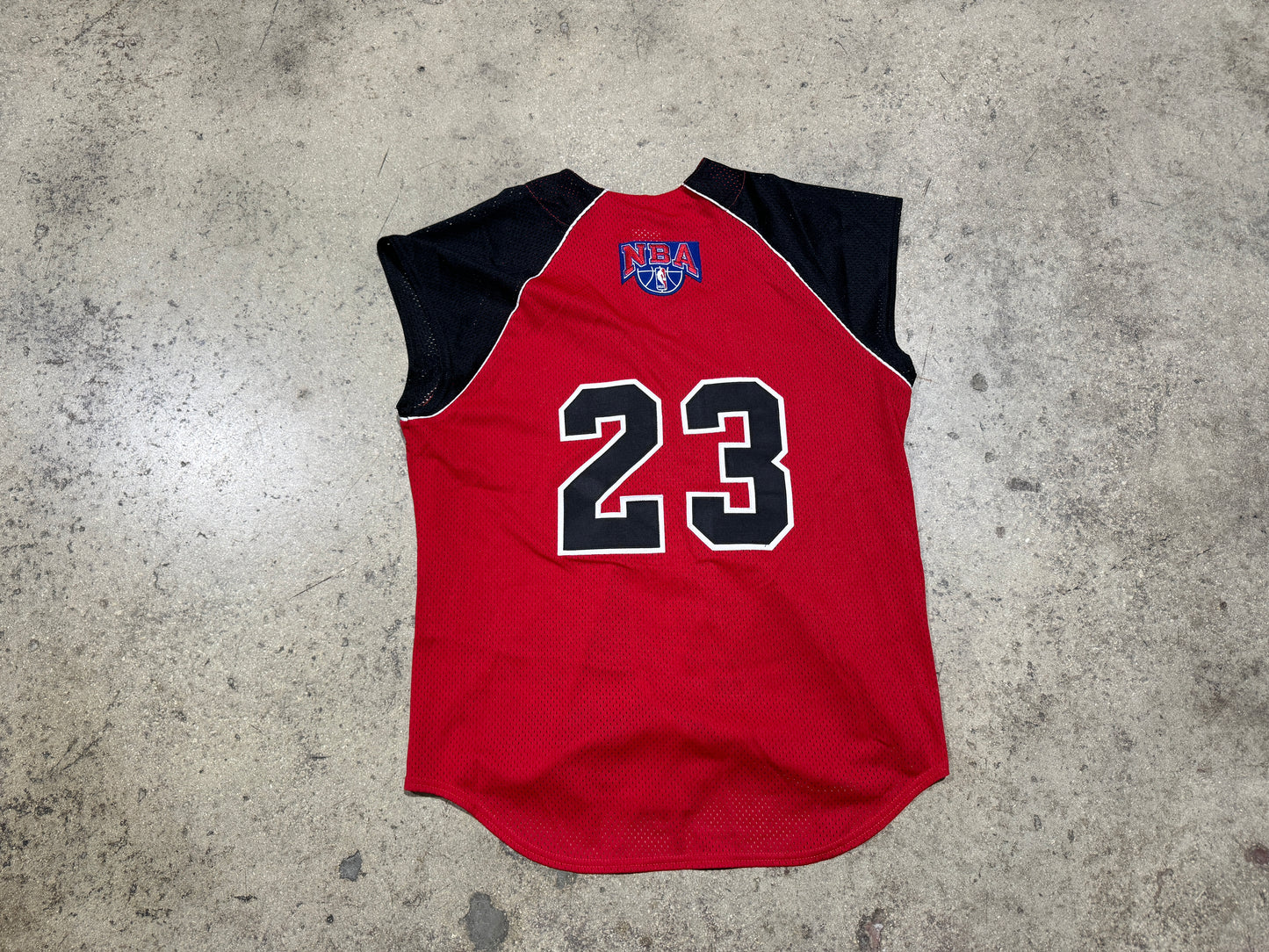 Majestic NBA Chicago Bulls Sleeveless Baseball Jersey Size Large