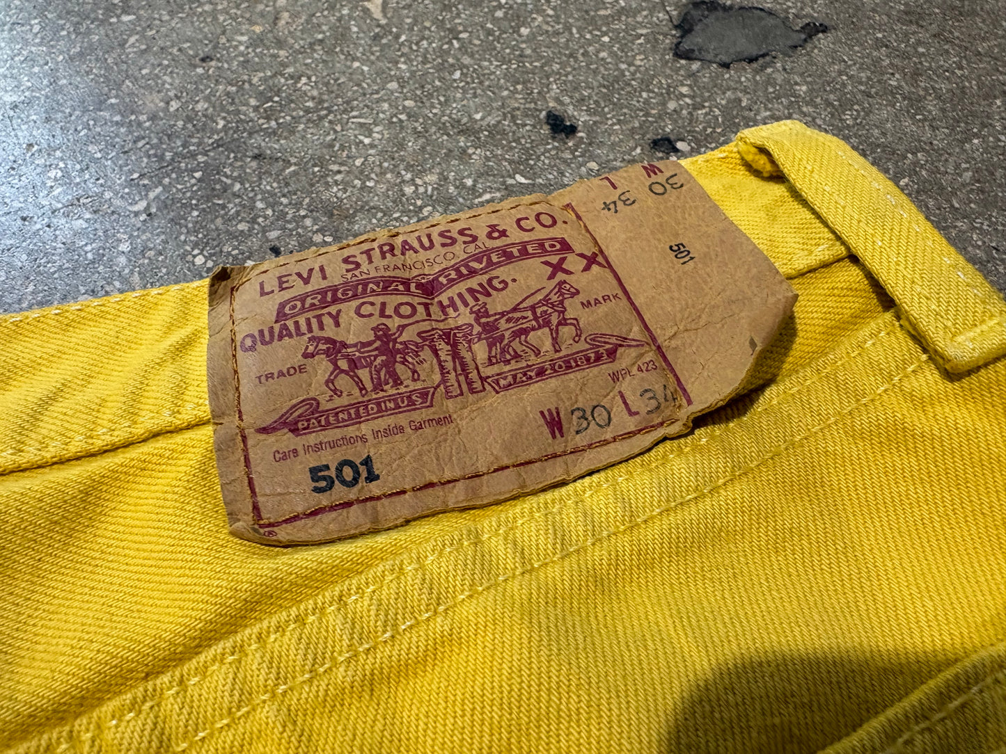Levis 501 XX Jeans - Yellow Size 30 x 34