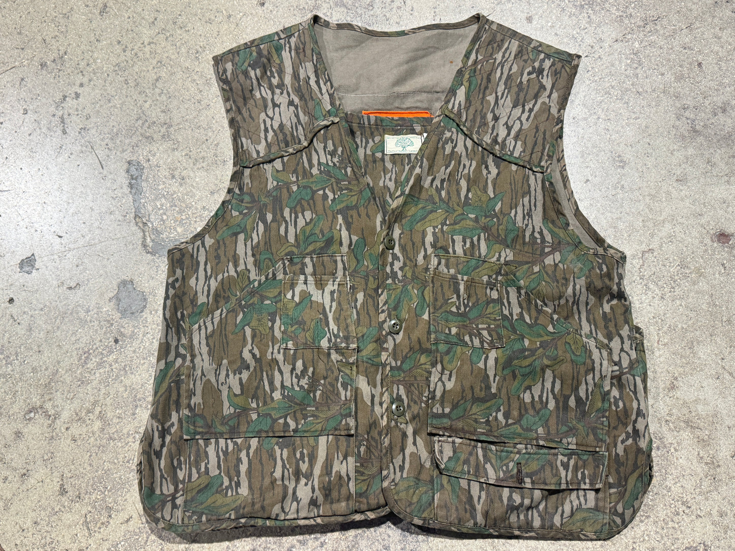 Mossy Oak Camo Vest Size XL