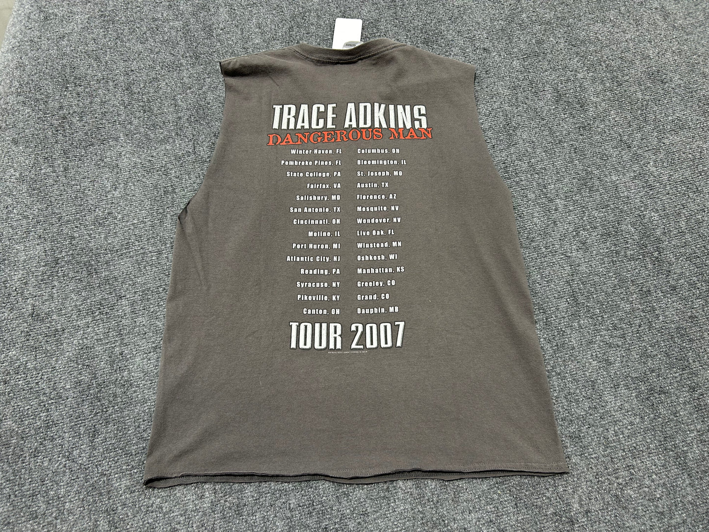 Cutoff Sleeveless 2007 Trace Adkins Dangerous Man Tour Tee - Grey Size Medium