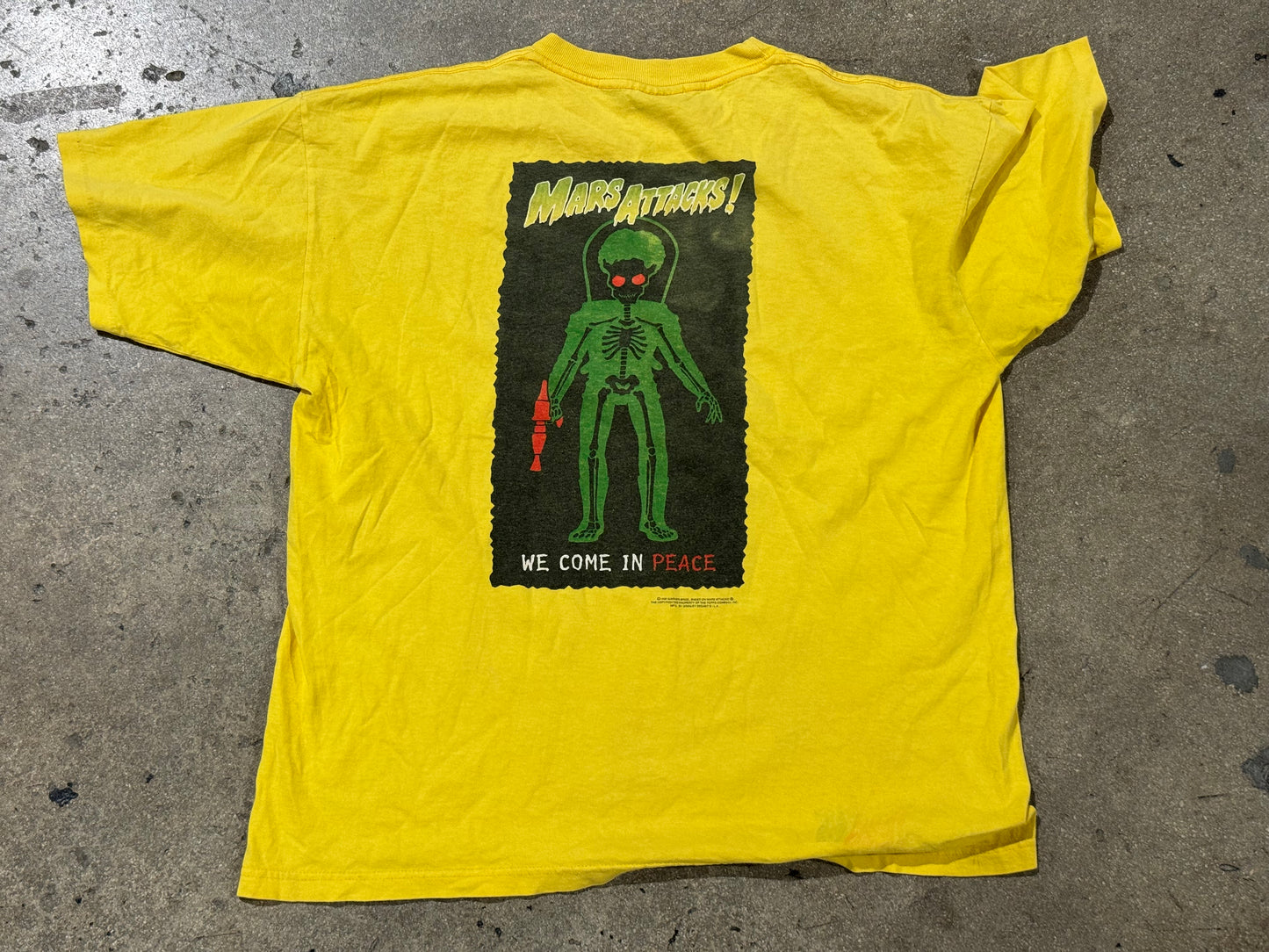 1996 Mars Attacks Tee - Yellow Size XL