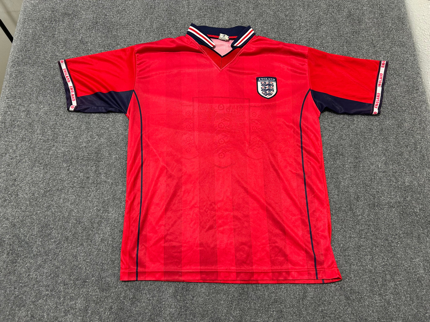 England National Soccer Team Soccer Jersey - Red size XL