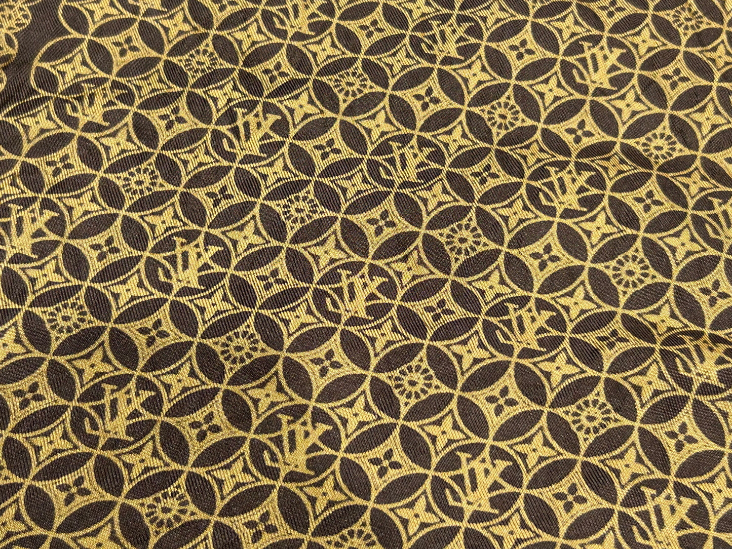 2003 Murakmai x Louis Vuitton Scarf - Brown 25x26 inches