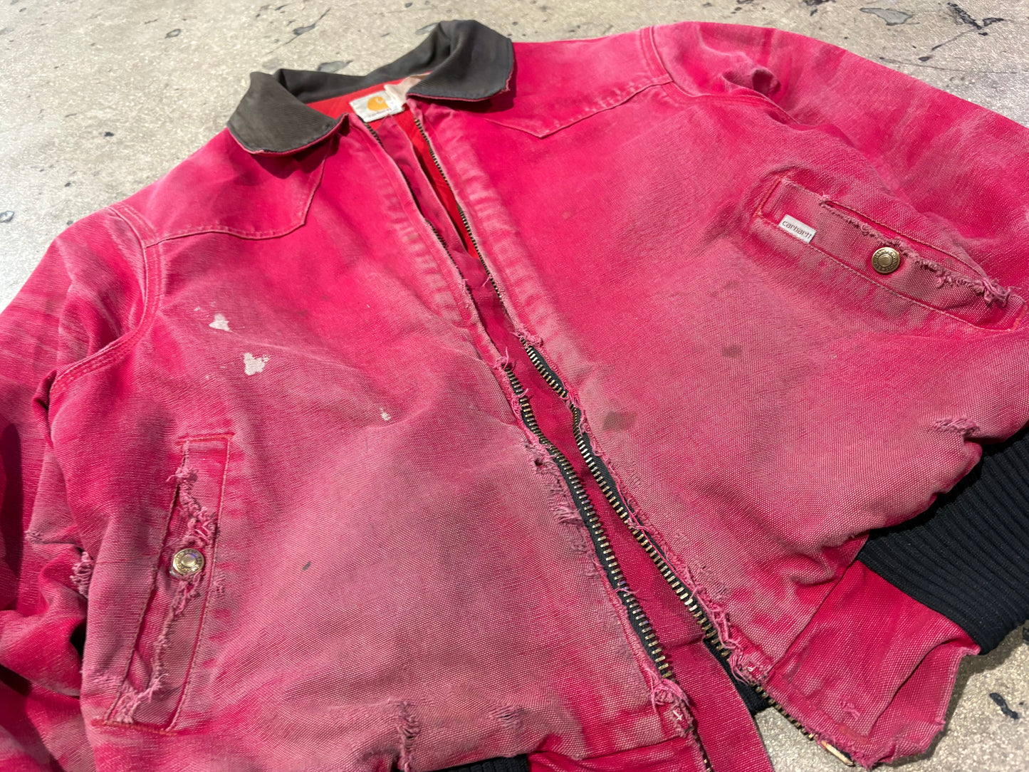 Distressed Carhartt Santa Fe Work Jacket - Red Size XL
