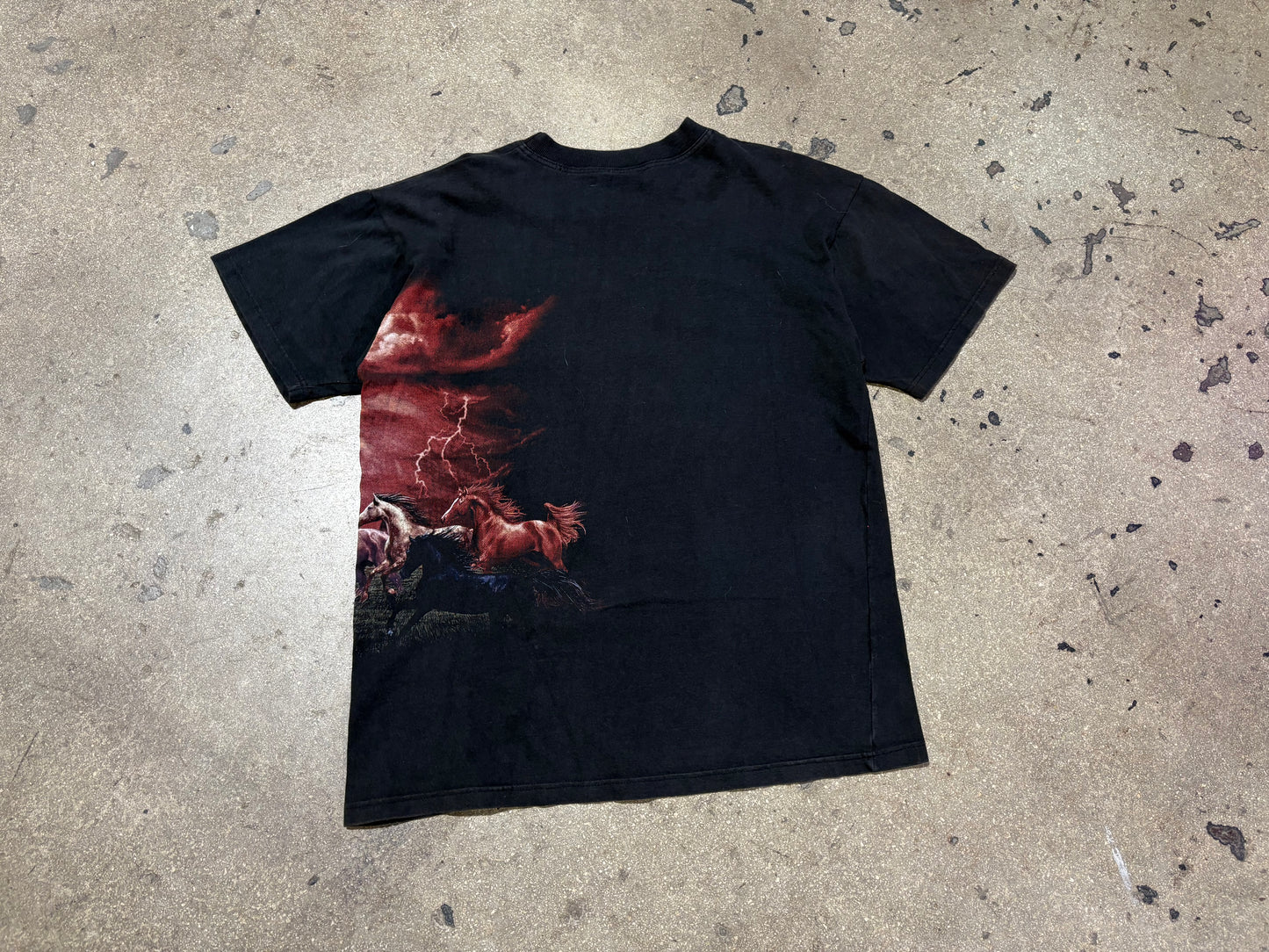 Australian Outback Horses Tee - Black Size Large