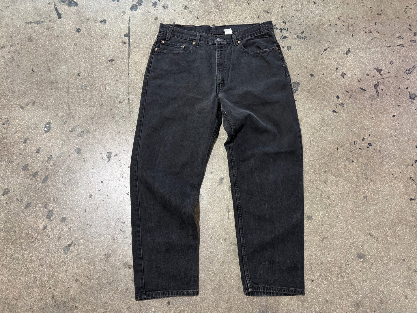 Levis 550 Denim Jeans - Faded Black Size 38 x 30