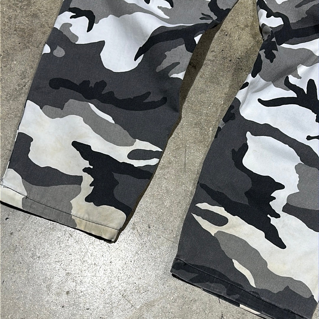 Urban Camo Cargo Pants - White Camo Size 30x32