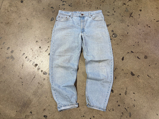 Levis 550 Denim Jeans - Light Wash Size 36 x 30