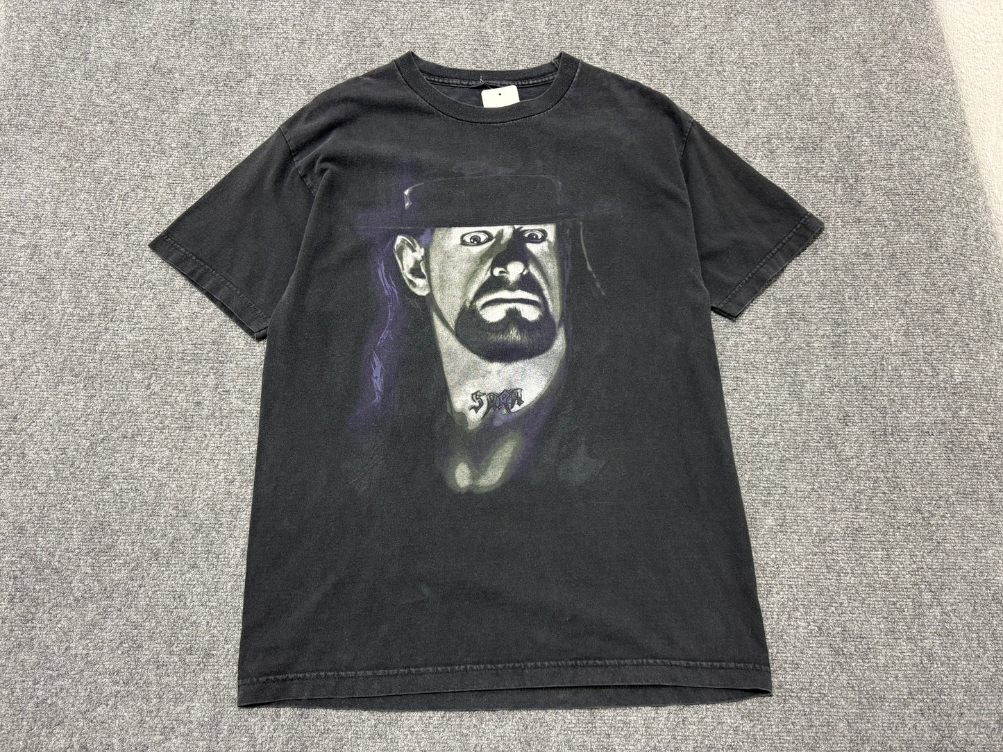 2005 WWE Undertaker Mug Face Tee - Black Size Large