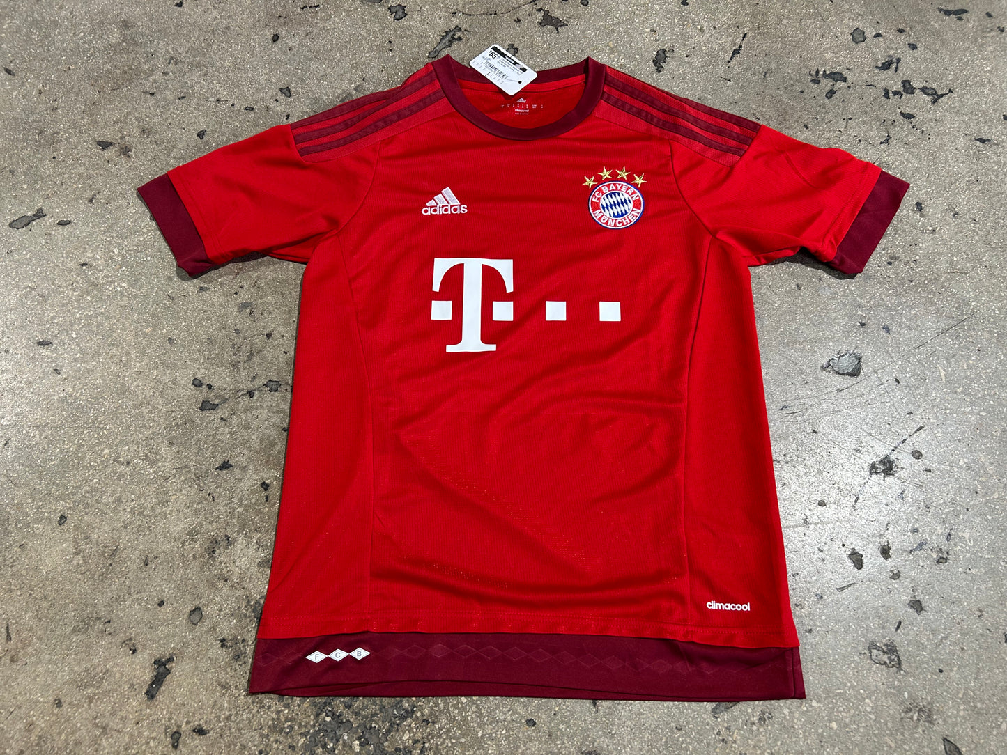 Adidas Bayern Muchen #19 Gotze Soccer jersey - Red Size Small