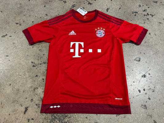 Adidas Bayern Muchen #19 Gotze Soccer jersey - Red Size Small