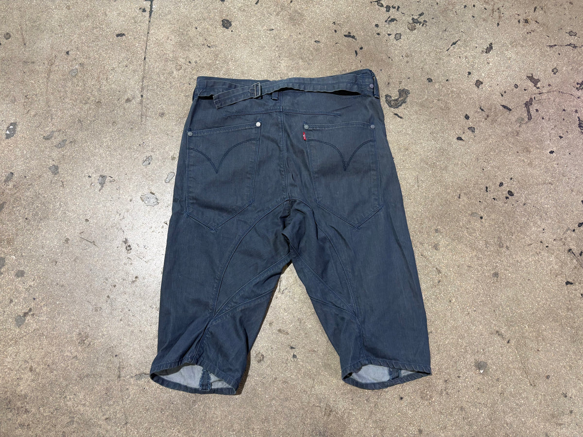 Levis Engineered Long Shorts - Navy Size 34