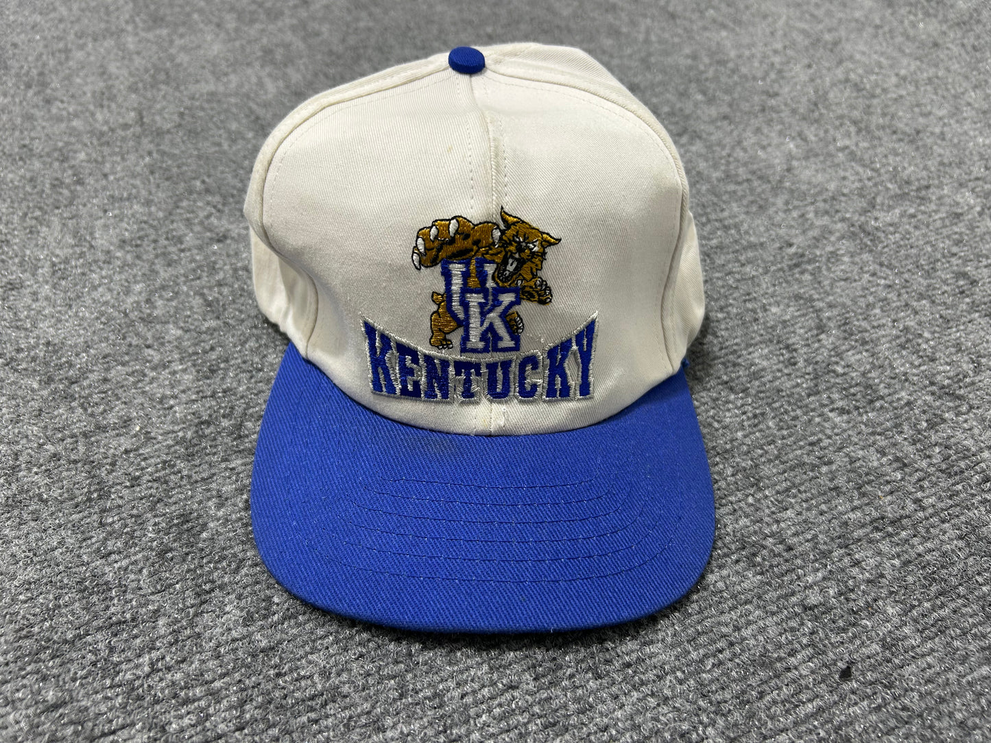 University Of Kentucky Wildcat Hat - Blue/White (con)