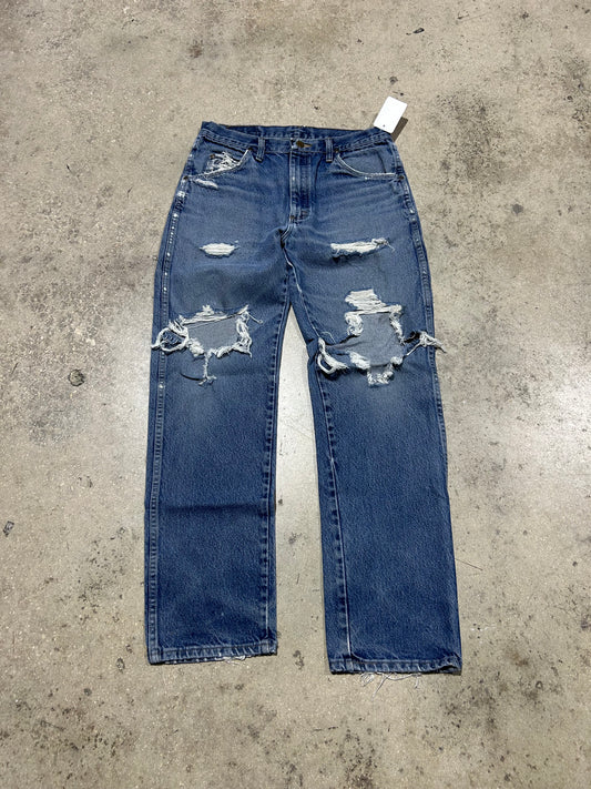 Thrashed Wrangler Jeans - Blue Size 32x32