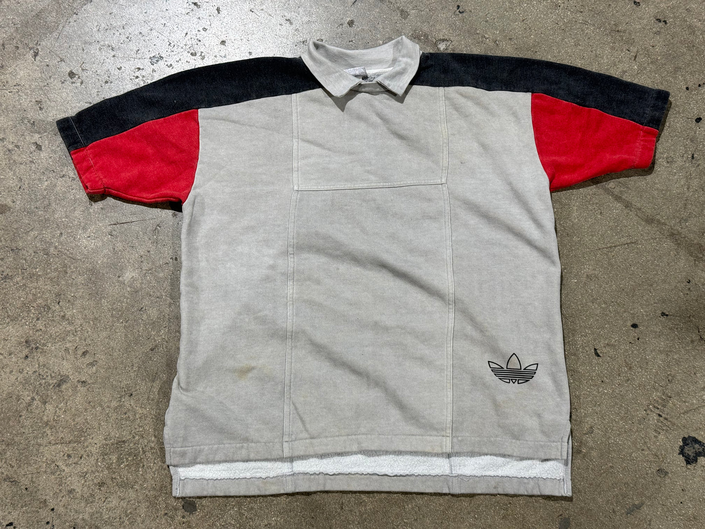 80s Adidas Collared Shirt - Tan/Red Size Medium