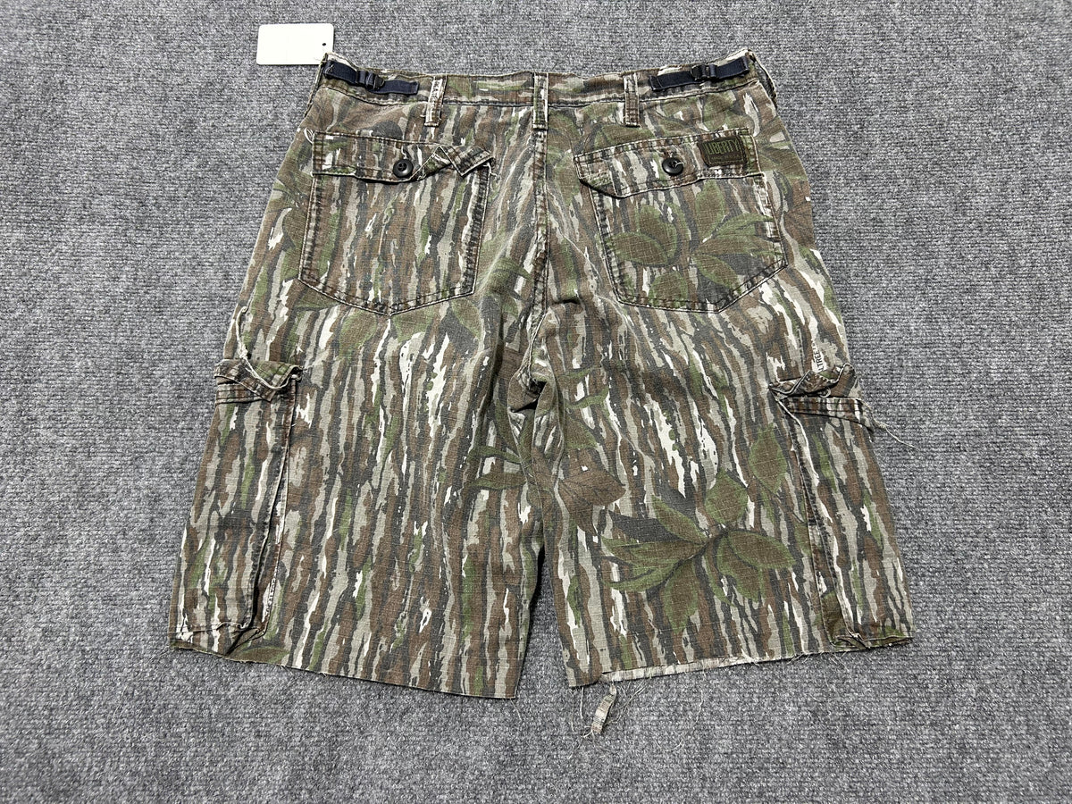 Bark Camo Shorts - Multi size Medium