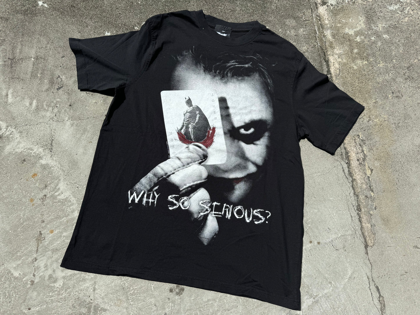 The Dark Knight Heath Ledger Joker Big Face Why So Serious? Tee - Black Size Large