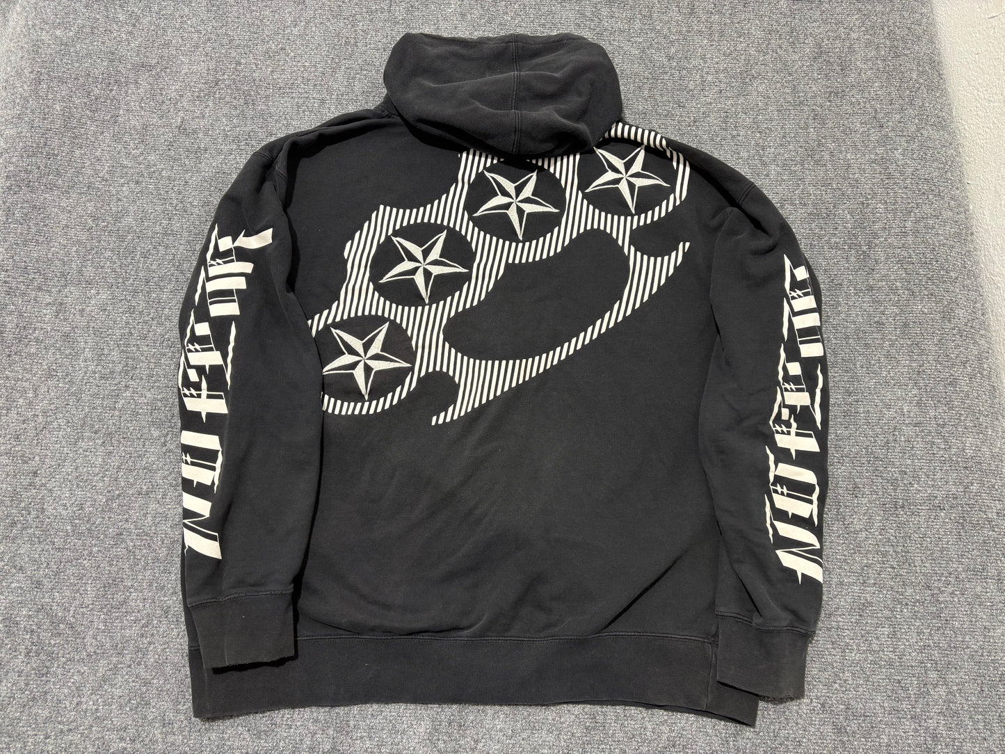 No Fear Brass Knuckles Zip Up Hoodie / Black Size XXL