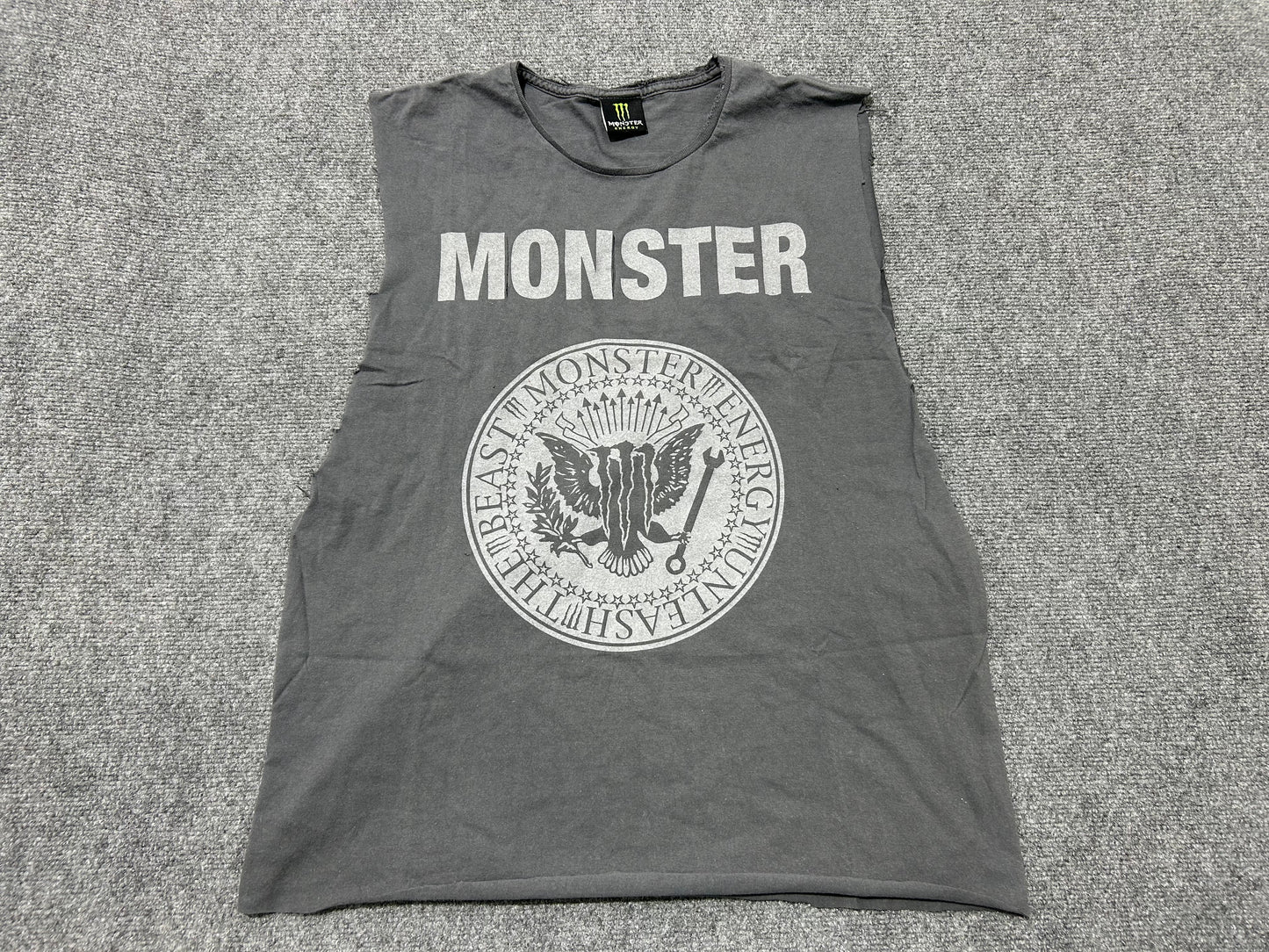 Monster Energy Drink Cutoff Tee - Gray Size Large