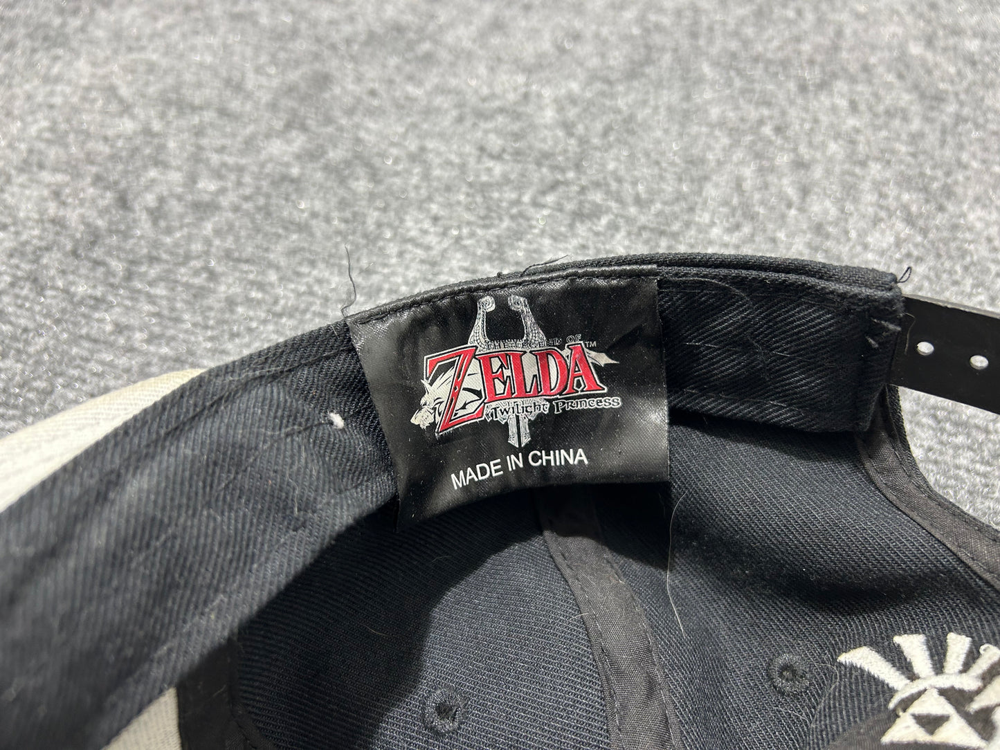 Zelda Emblem Hat - Black (con)