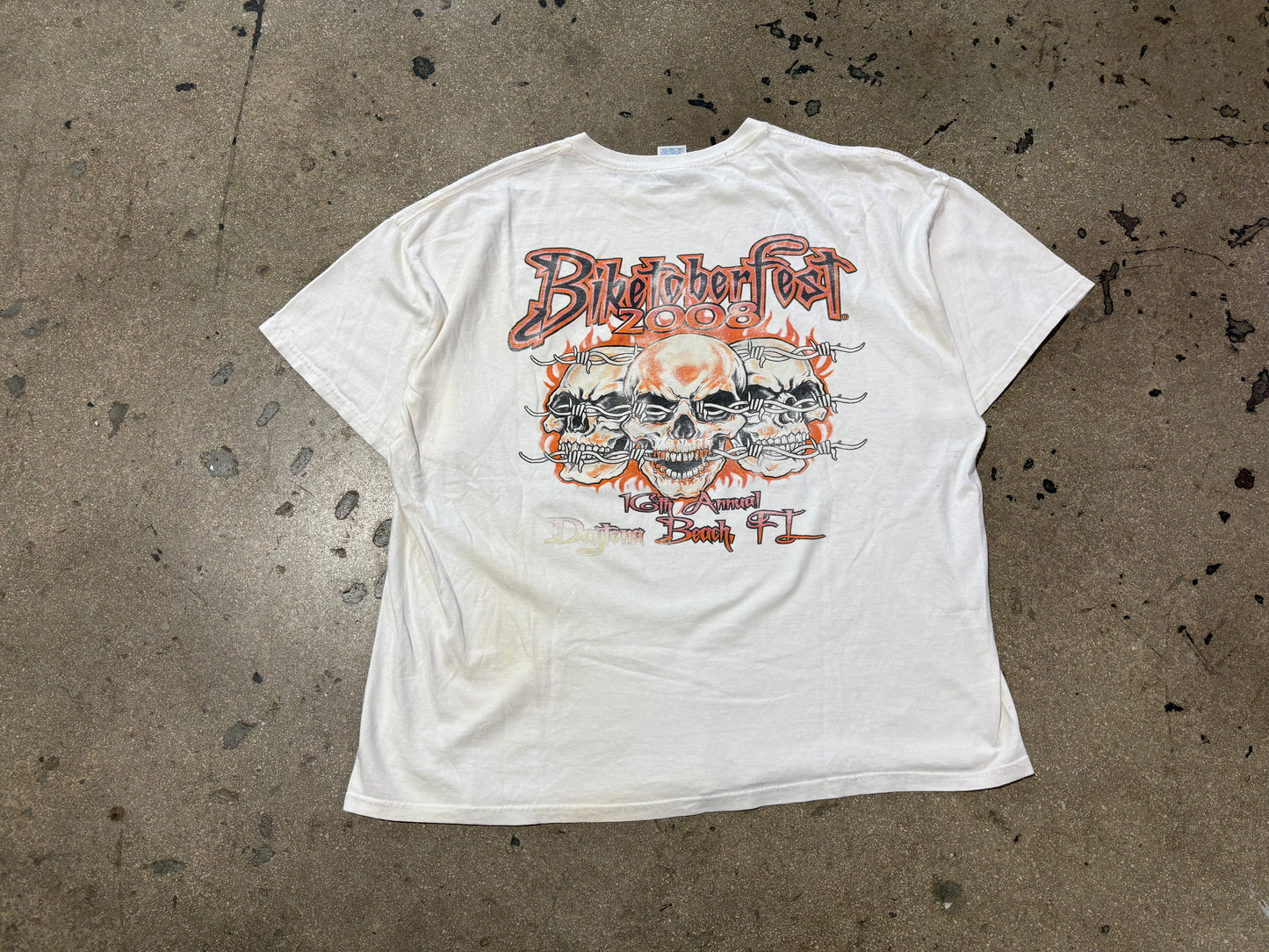 2008 Biktoberfest Flaming Skulls Tee - White Size XXL