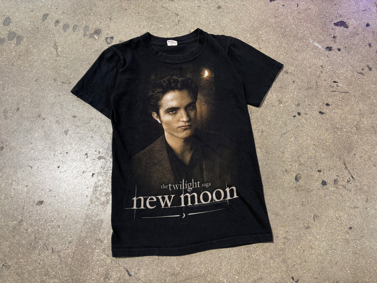 The Twilight Saga Edward Tee - Black Size XS