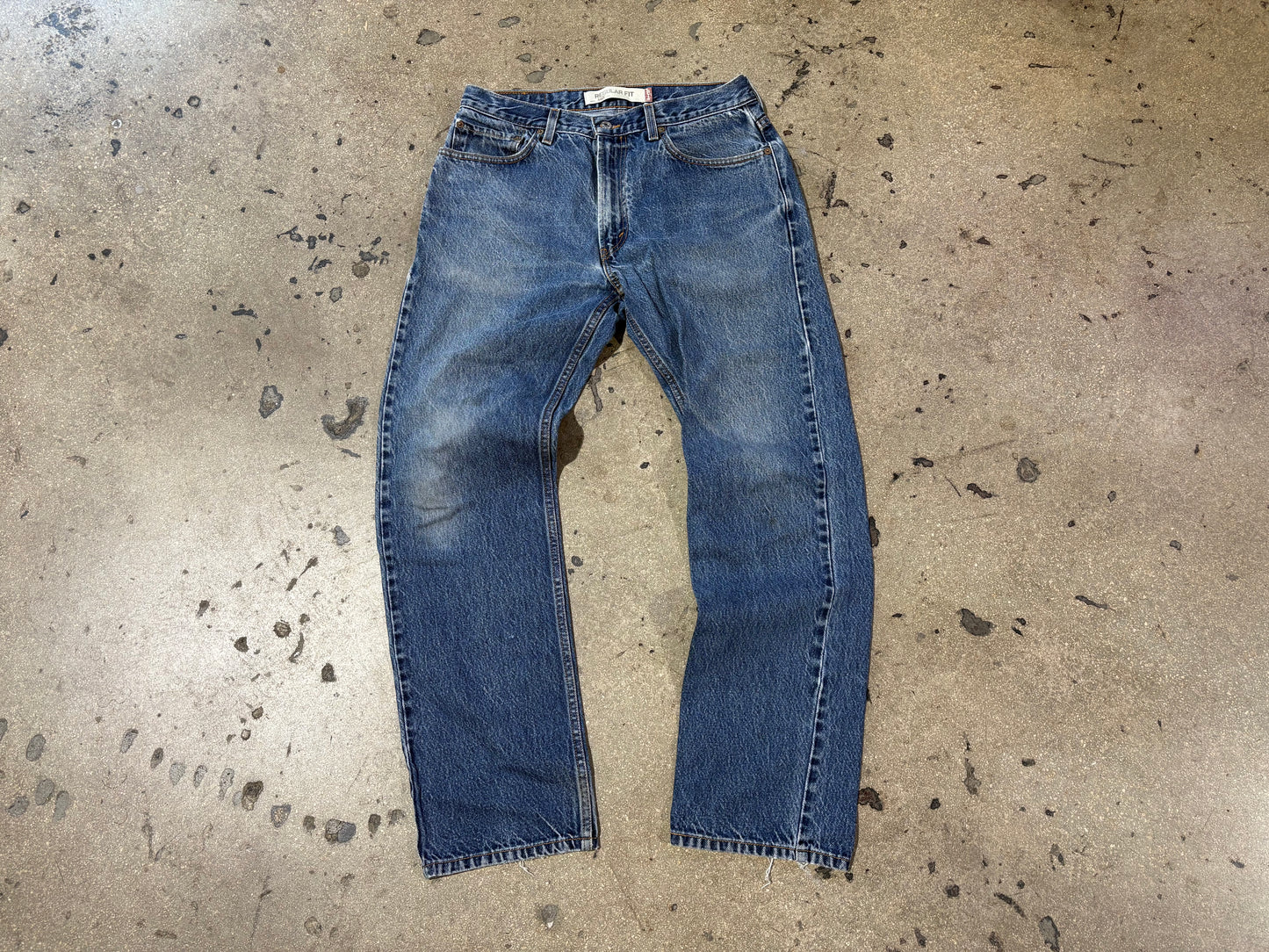 2000s Levis 505 Denim Jeans - Blue Size 33 x 32