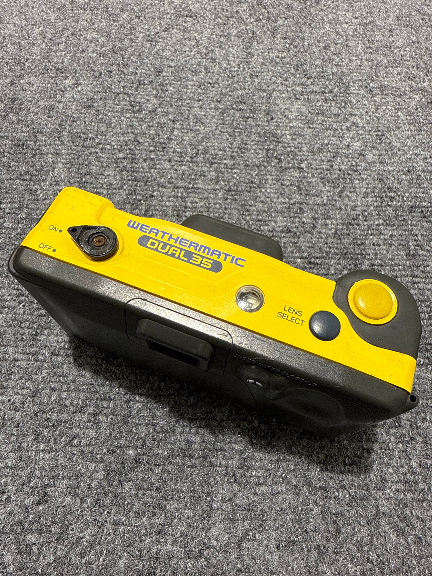 Minolta Weathermatic Dual 35 Film Camera