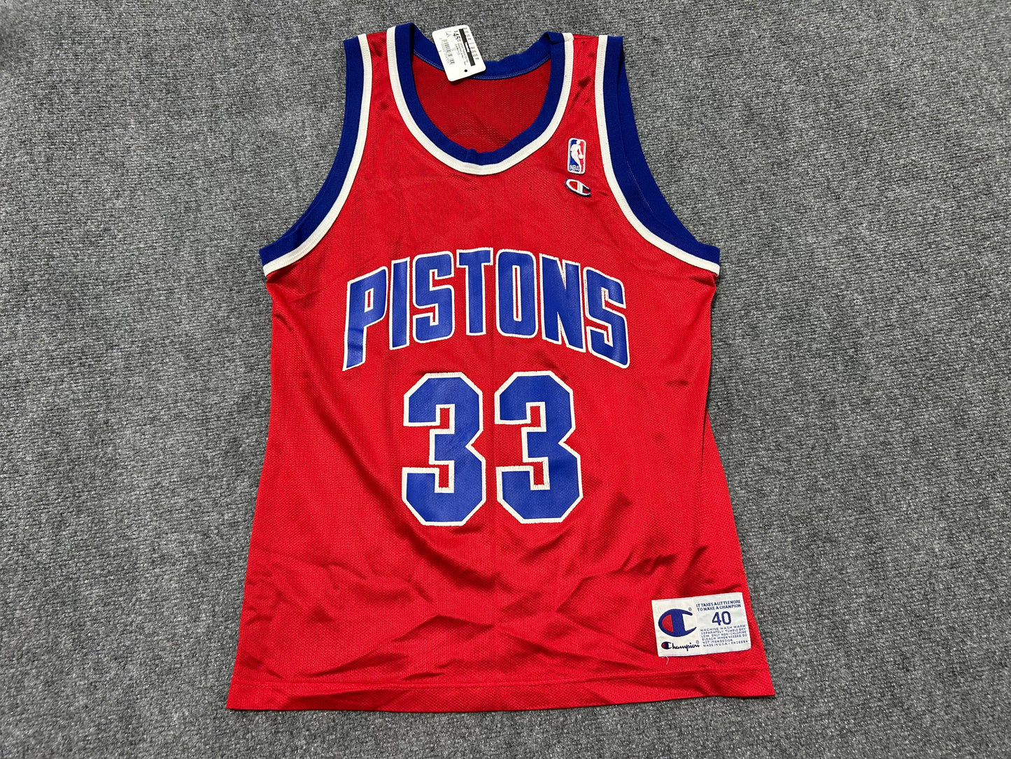 Detroit Pistons Hill #33 Basketball Jersey - Red Size Medium
