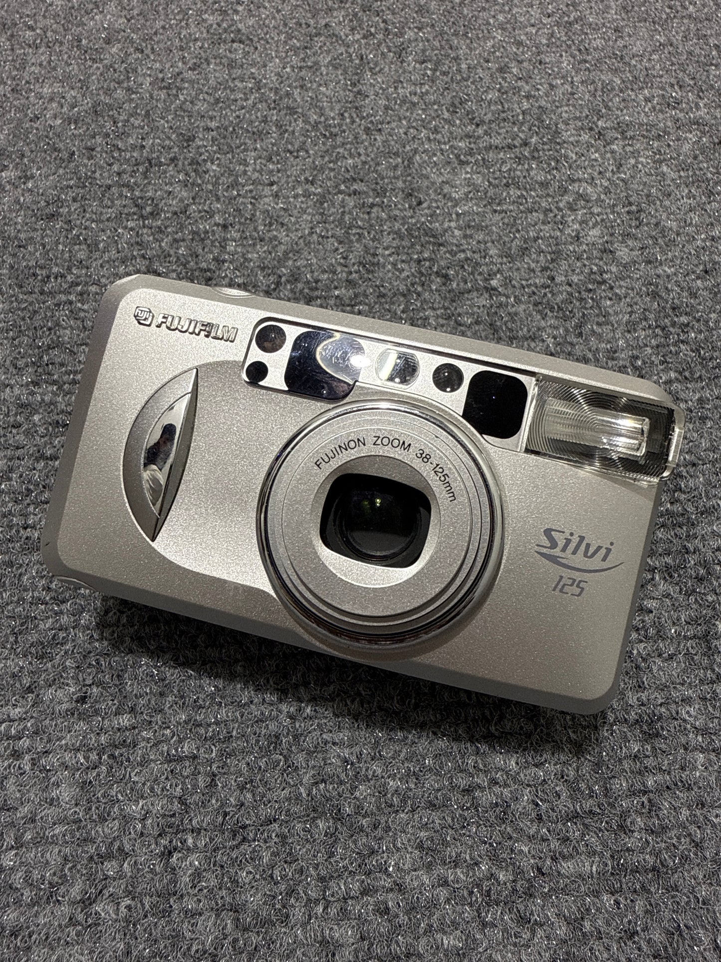 Fujifilm Silvi 125 Film Camera