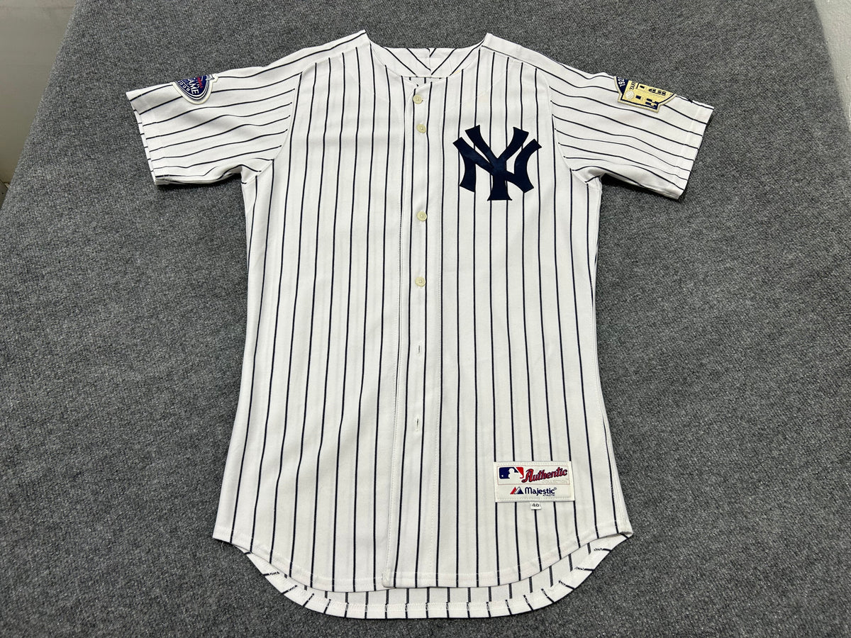 New York Yankees Joba Chamberlain #62 Baseball Jersey - White/Navy Size Medium