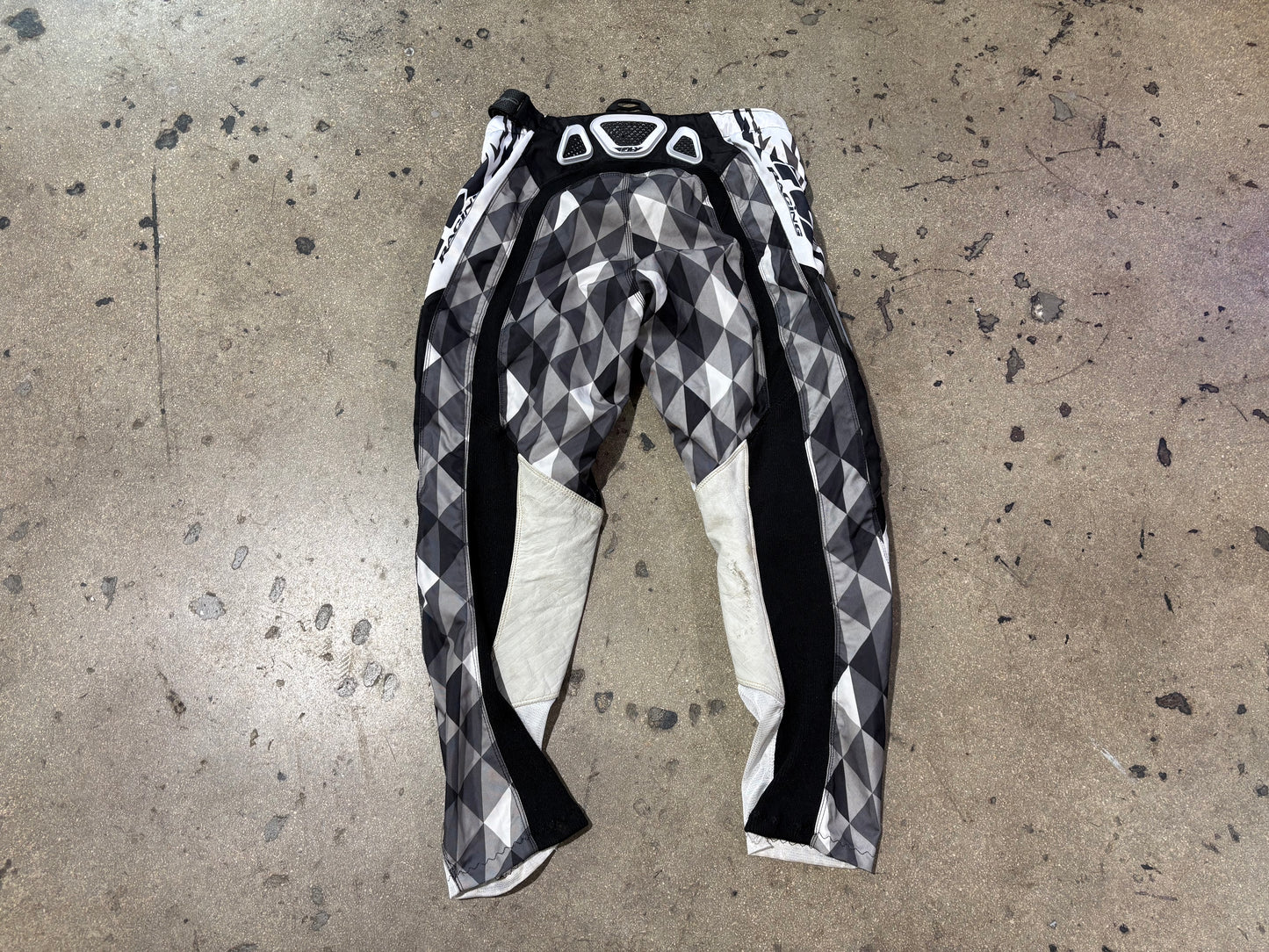 Kinetic Fly Racing Motocross Pants - Black / White Size 38