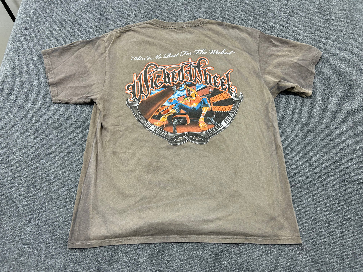 Faded Wicked Wheel Girl Driving Tee - Brown Size XL(con)