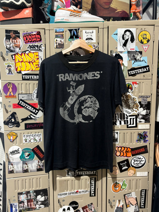 80s Ramones Rocket to Russia Tee - Black Size Large