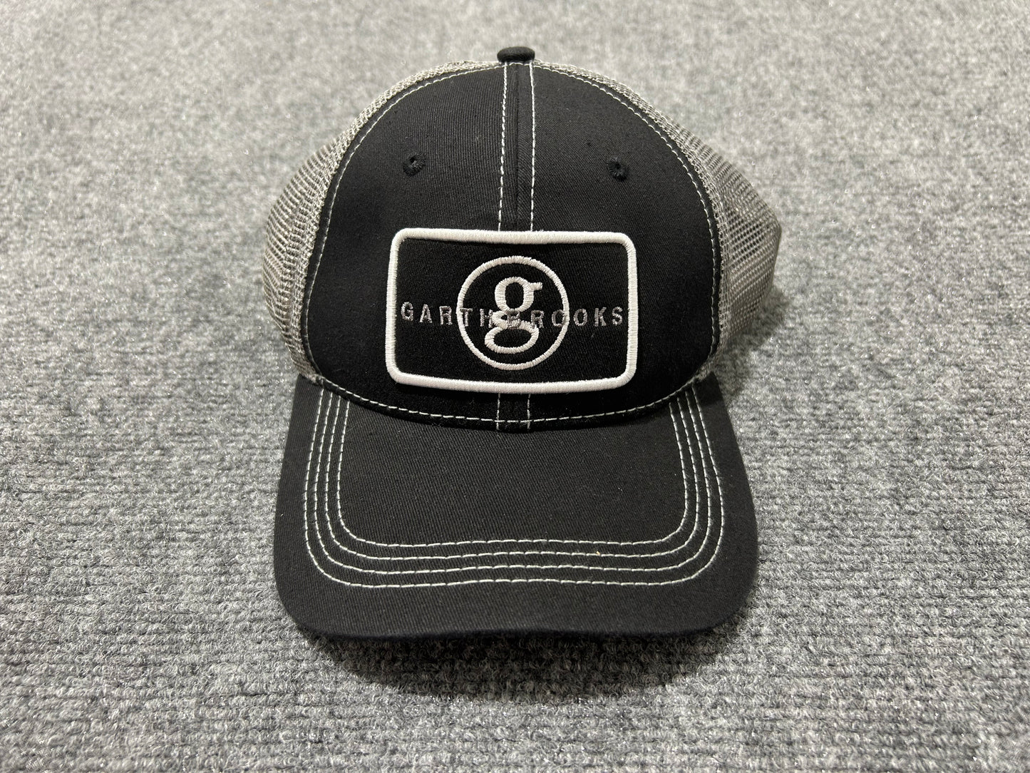 Garth Brooks Trucker Hat - Gray/Black(con)