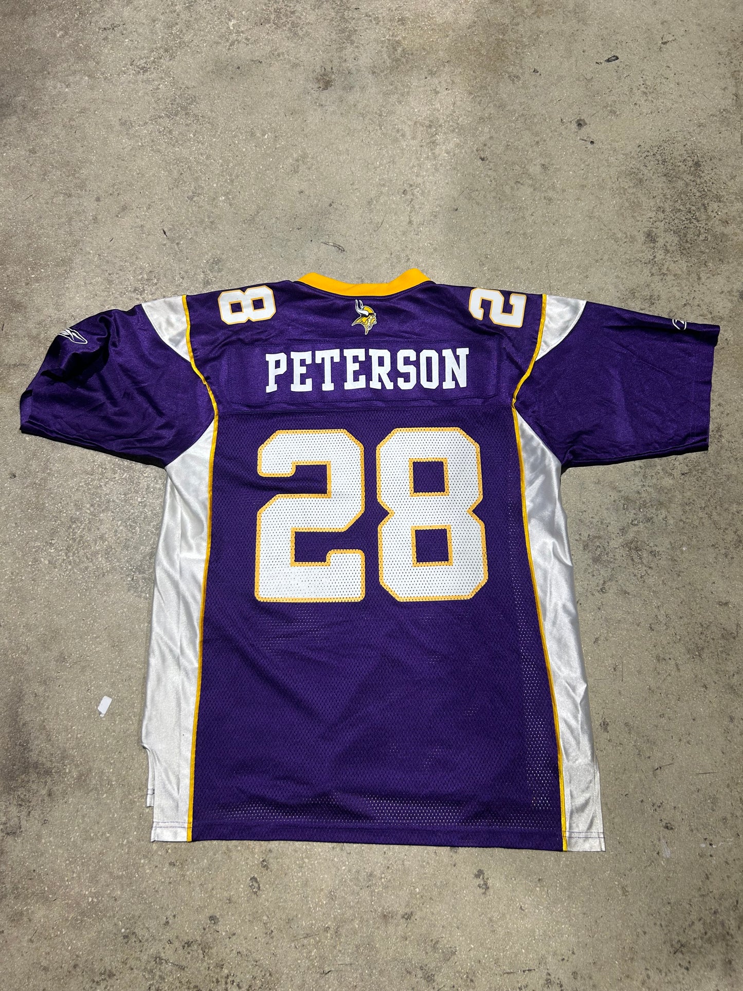 Adrian Peterson Vikings Jersey - Purple Size Large