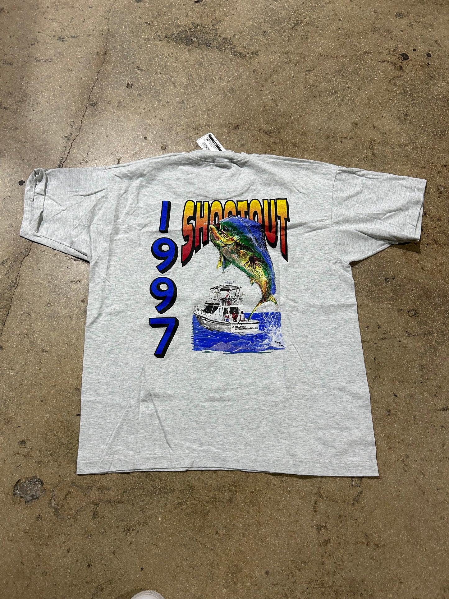 1997 Kendall Medical Center Fishing Tee - Gray Size Large