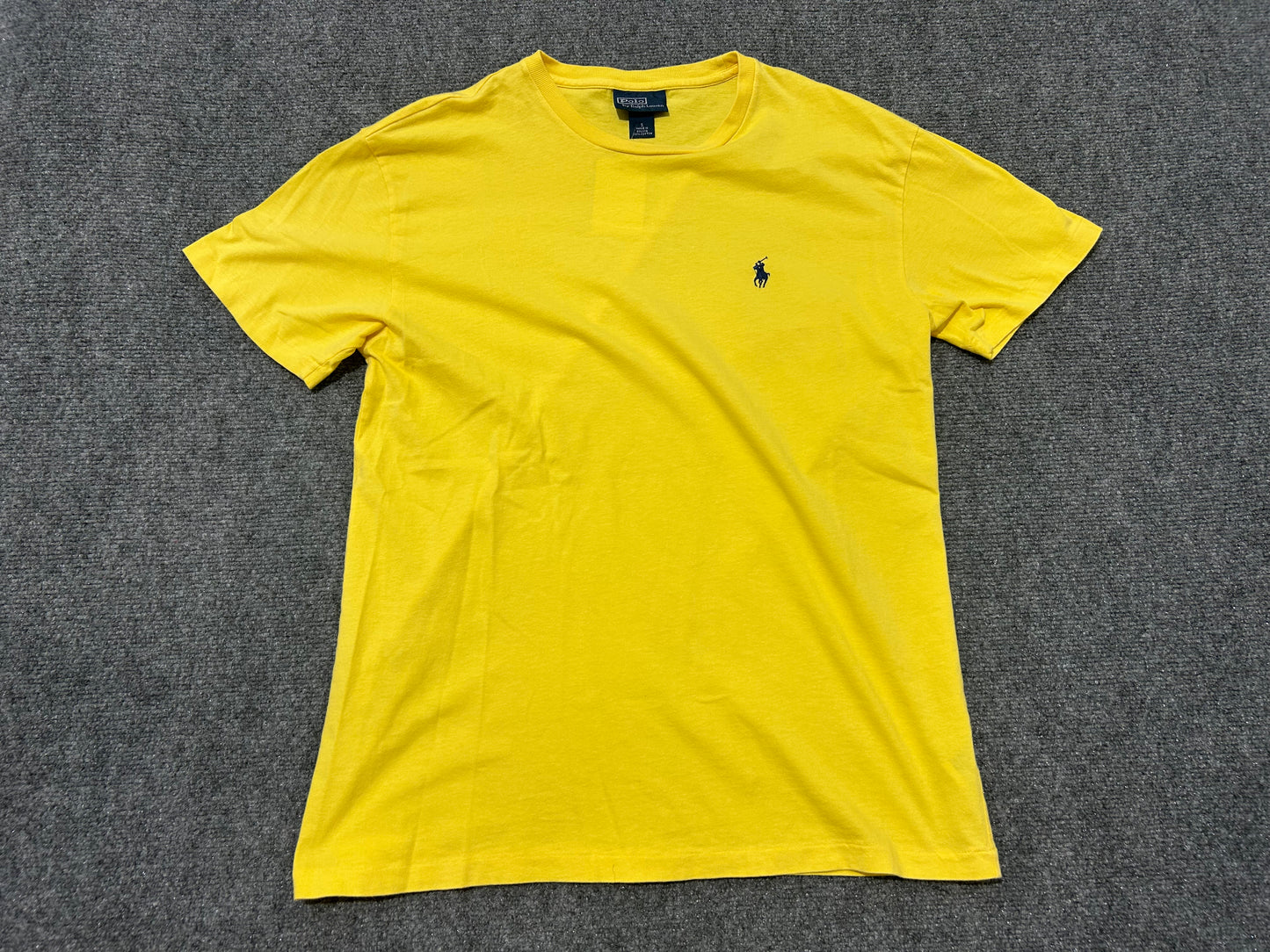 2000s Polo Ralph Lauren Single Stitch Tee - Yellow Size Small