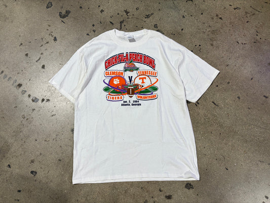 2004 Clemson vs Tennessee Peach Bowl Tee - White Size XL