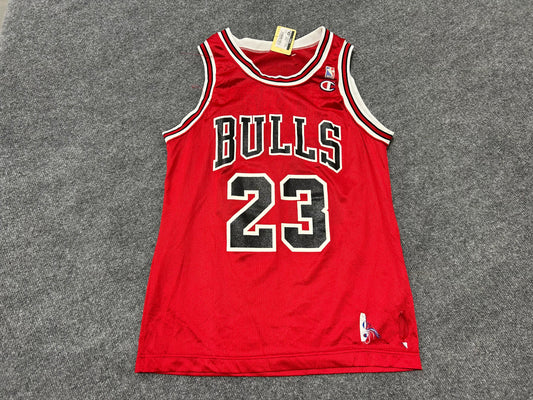 Chicago Bulls Michael Jordan #23 - Red Size Medium