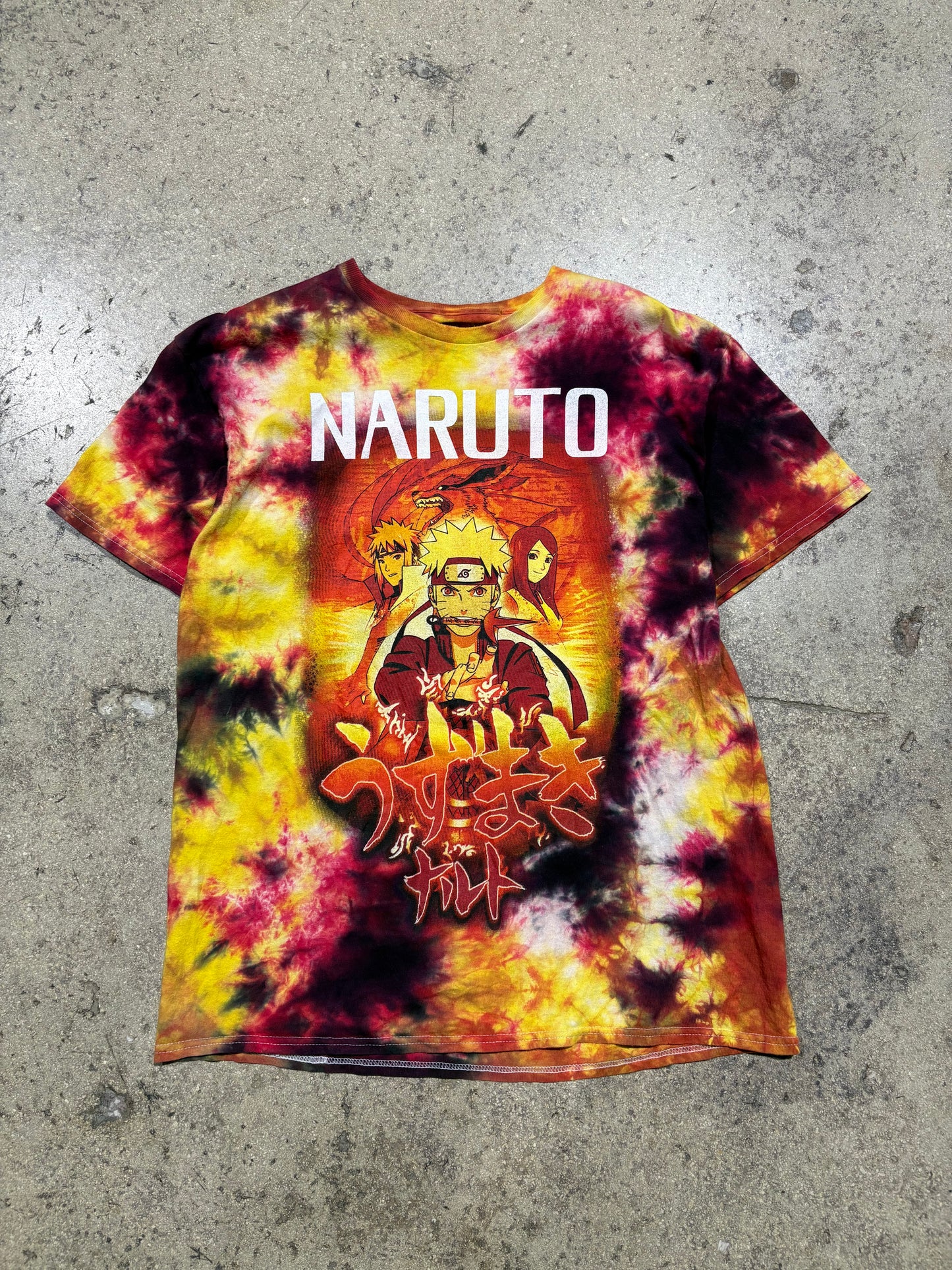 Naruto Uzumaki Family Tee - Tie Dye Size Large (21 x 28)