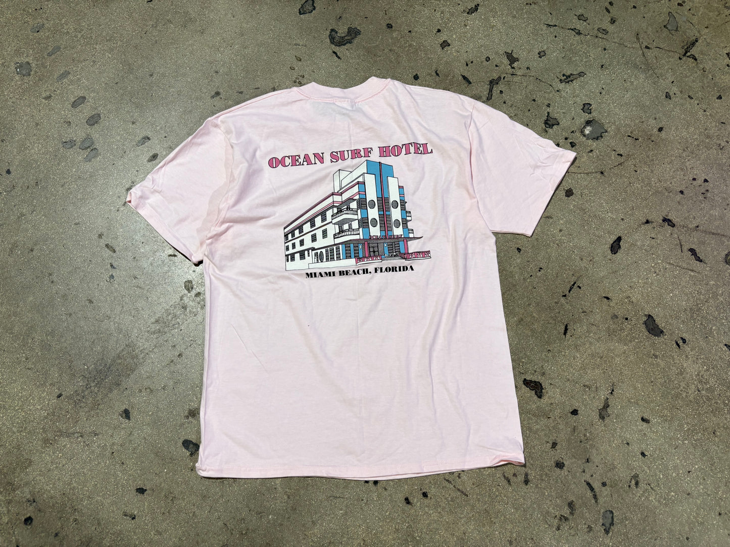 Ocean Surf Hotel Miami BeachTee - Pink Size Large