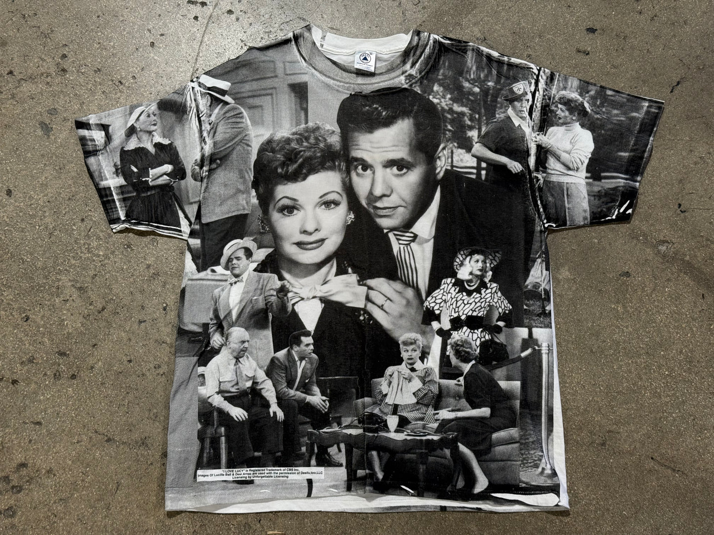 90s I Love Lucy AOP Tee Size XL