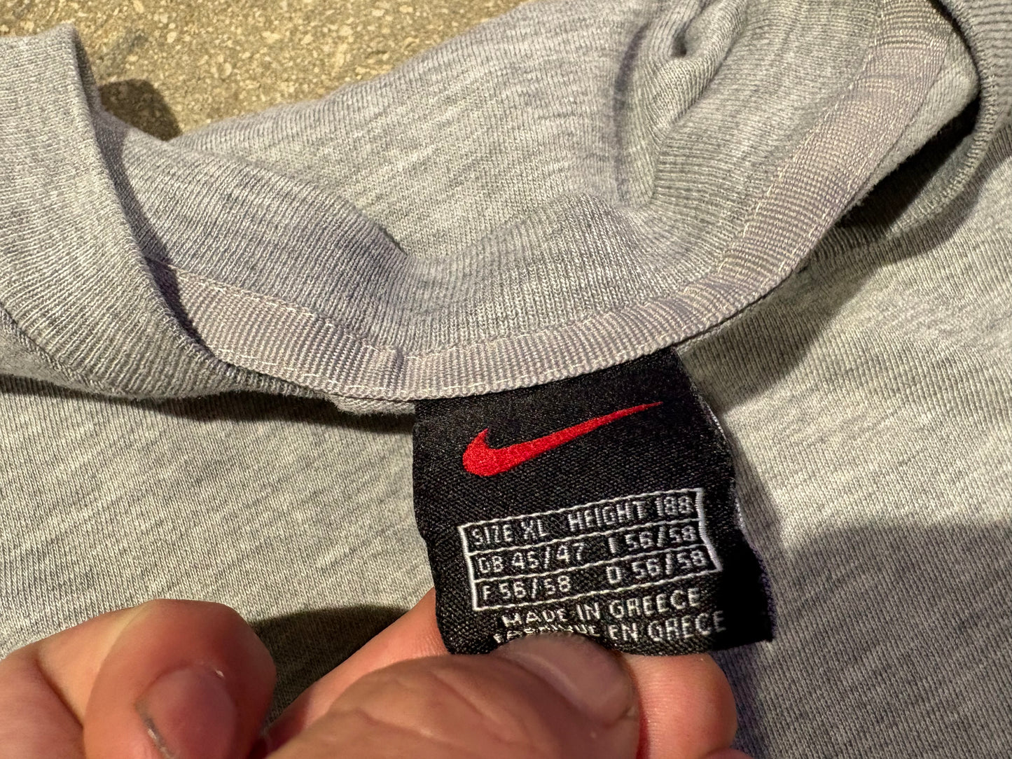 Nike Chest Swoosh Logo Tee - Grey Size XL