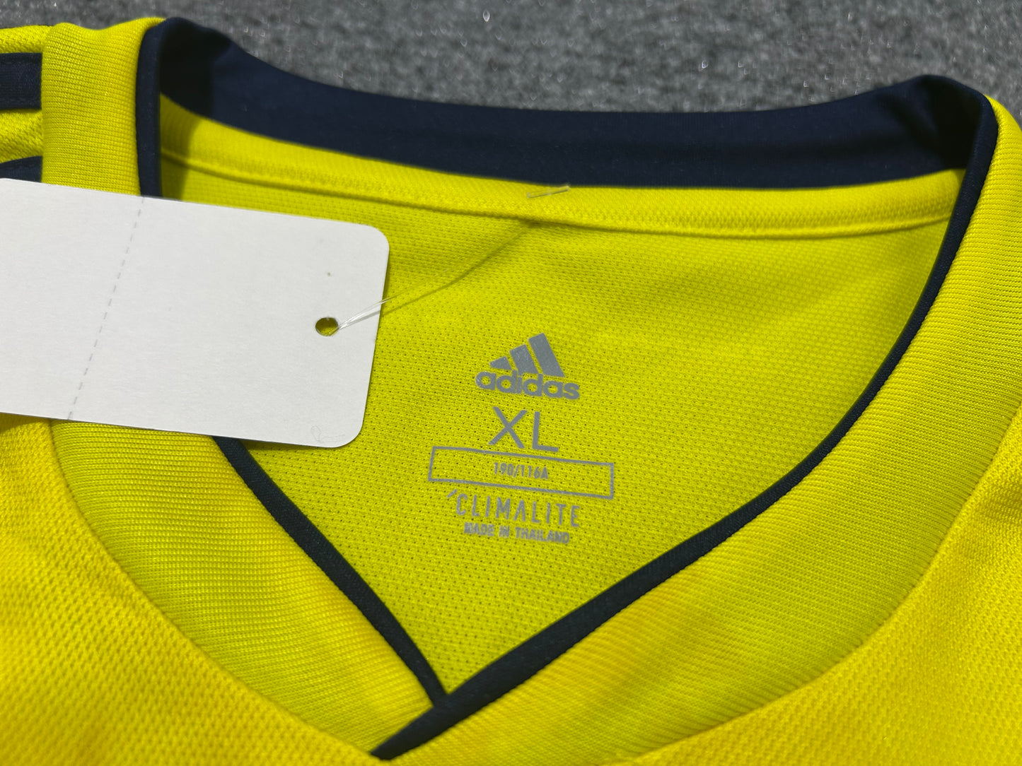 James Colombia National Soccer Team Jersey #10 - Yellow  Size XL