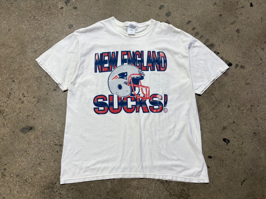 New England Sucks Brady Swallows Tee - White Size XL