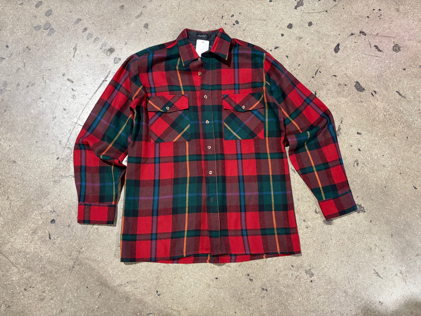 Plaid Flannel Shirt - Red/Green Size M